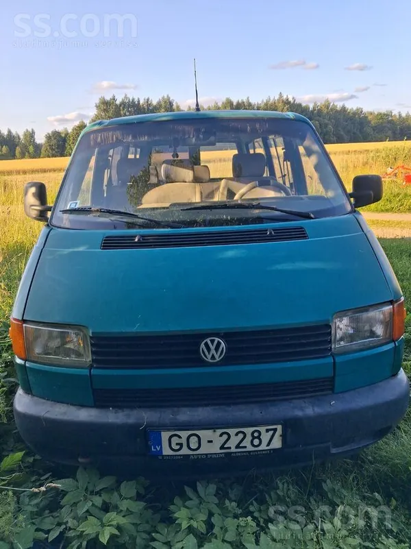 Volkswagen Pārdodu VW T4 Long (garā versija)pasažieru busu – 