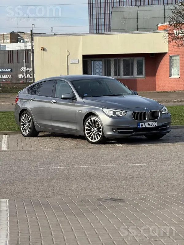BMW 530