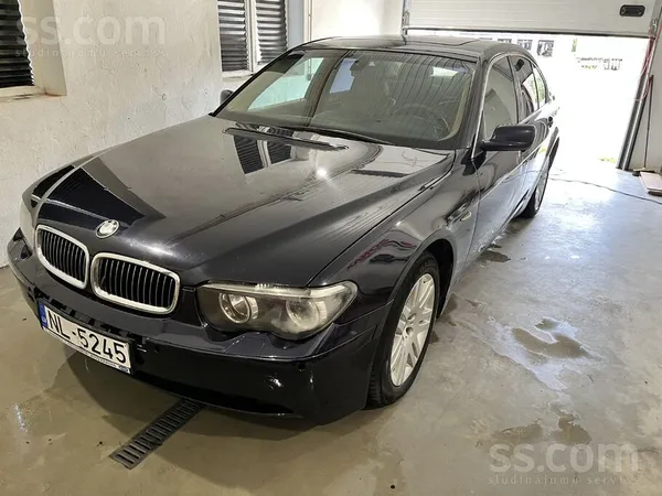 BMW 730