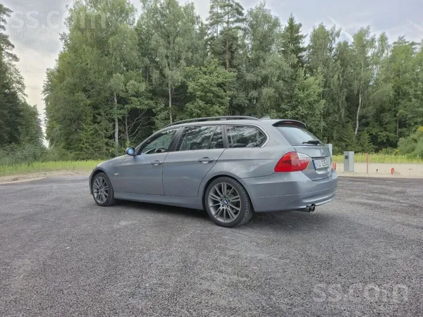 BMW 325