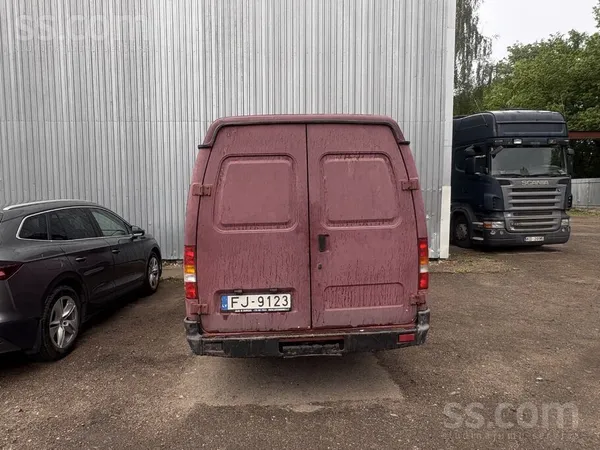 GAZ 2705