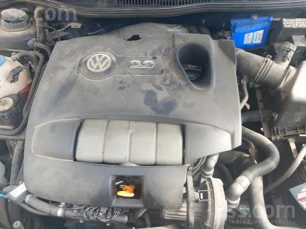 Продаю volkswagen golf 4 универсал 2005 год 2.0 объем. Бензин газ. Т. О до 0