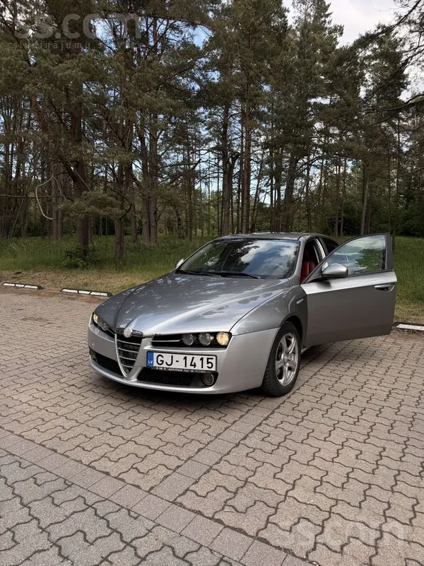 Alfa-Romeo 159