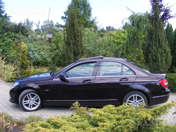 Продается Mercedes Benz C180 d. 
Эко кожа. Светлый салон. 
Маленький расхо