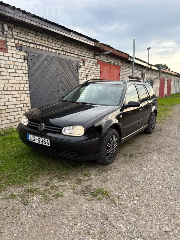 Volkswagen Bonusā nāk riepas. Svaiga TA.