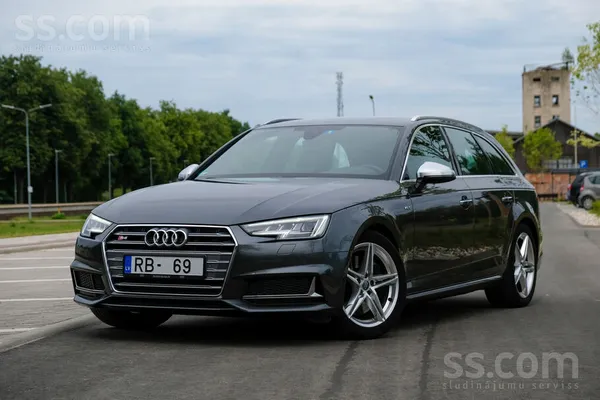 Audi Pārdod Audi S4 - ideāla ikdienas automašīna ar 354