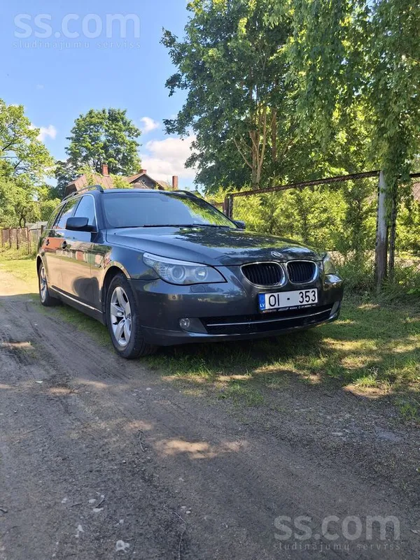 BMW 520