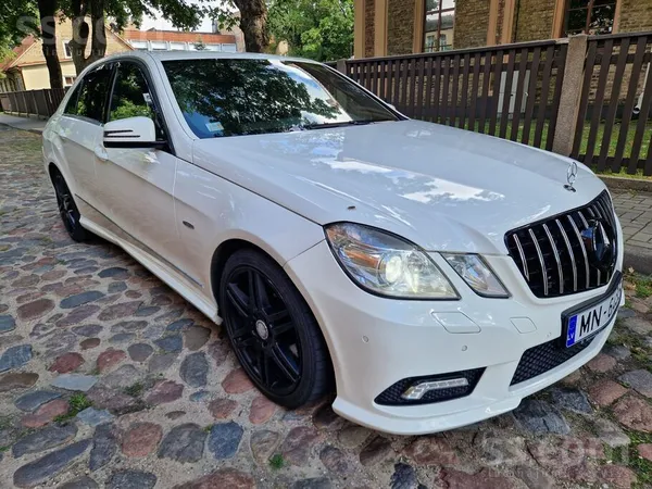 Mercedes E220