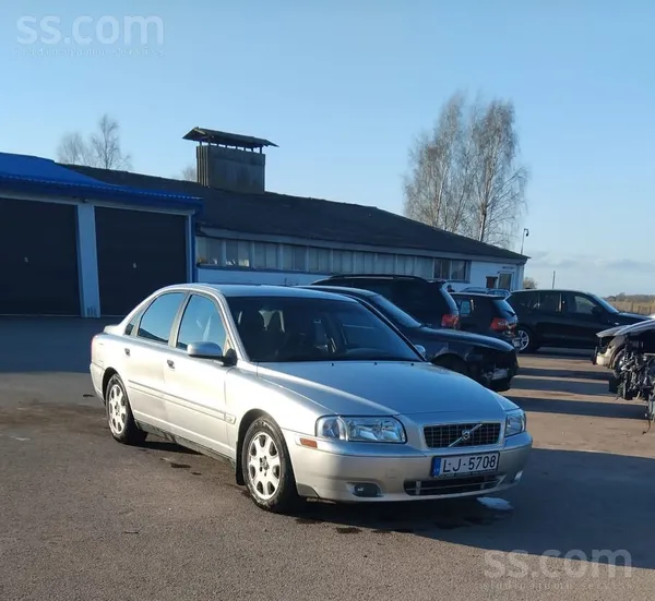 Volvo S80