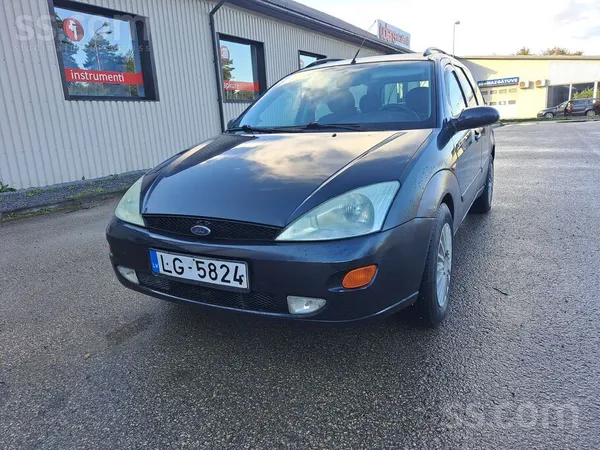 Ford Pārdodu Ford Focus 1.8 benzīns, universālis, 