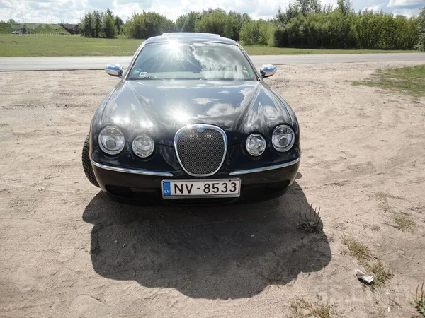 Jaguar Pārdodu Jaguar S Type ar motora defektu. Iespējams
