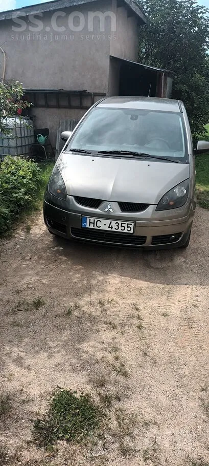 Mitsubishi Colt