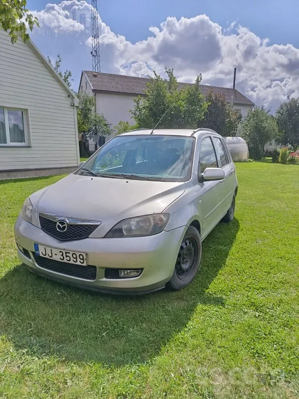 Mazda Mazda2