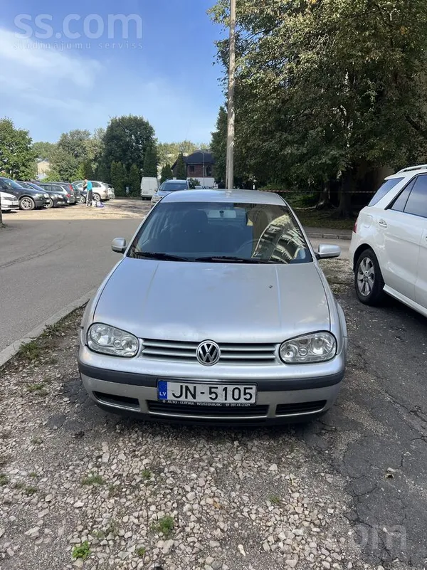 Volkswagen Pārdodas Golf 4, 2002 gads, Latvijā vienas rokas, 
