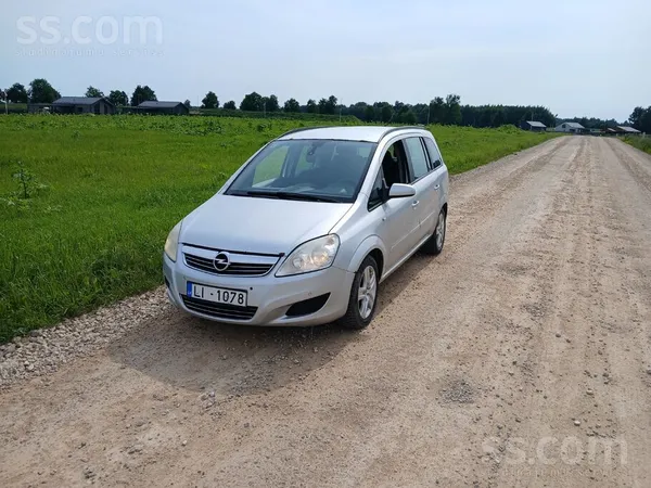 Opel Pārdod auto labā tehniskā kārtībā, ieguldījumi šob