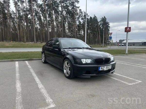 BMW 320
