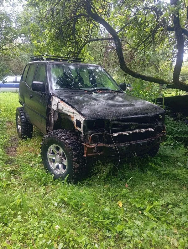 Maiņa pret auto. Džips ideali piemierots laukiem vai dublu gonkas, ritoša da
