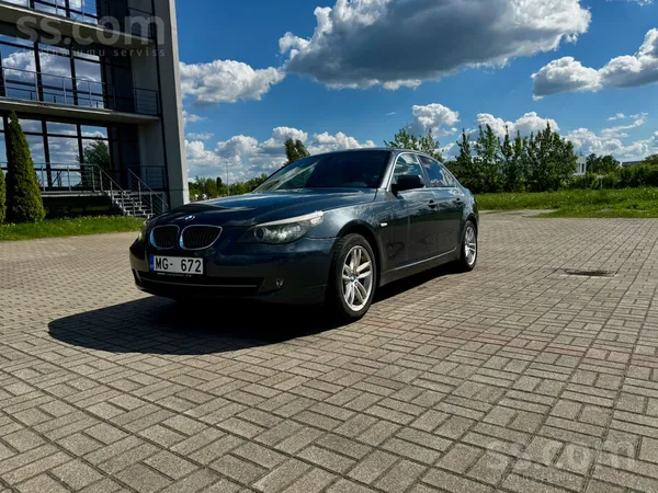 BMW 525