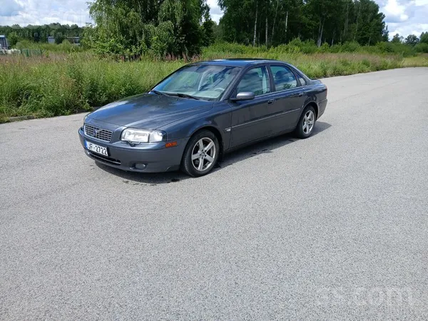 Volvo S80