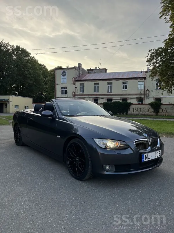 BMW 325