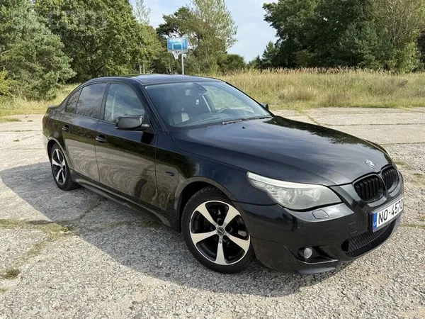 BMW 520