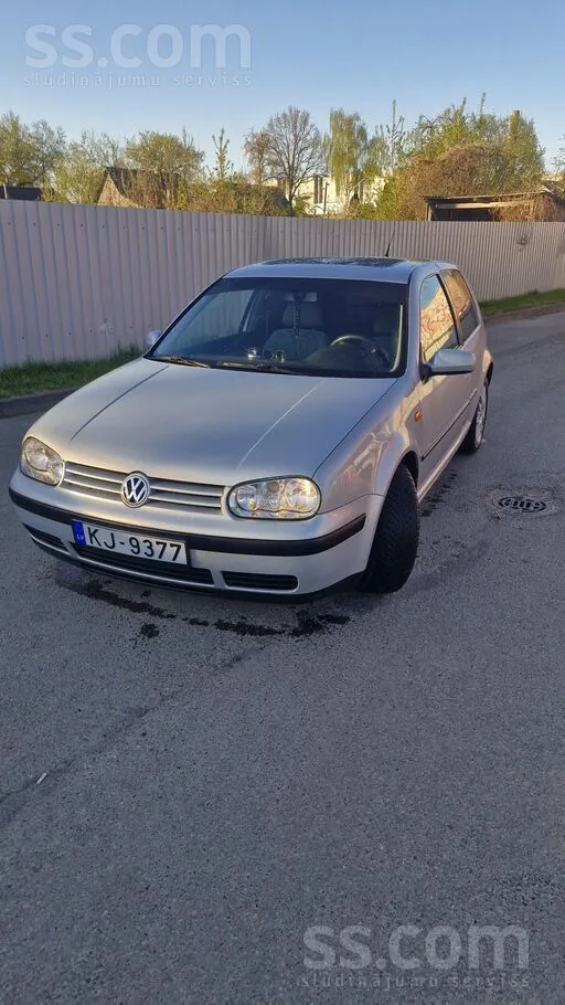 Volkswagen Golf 4