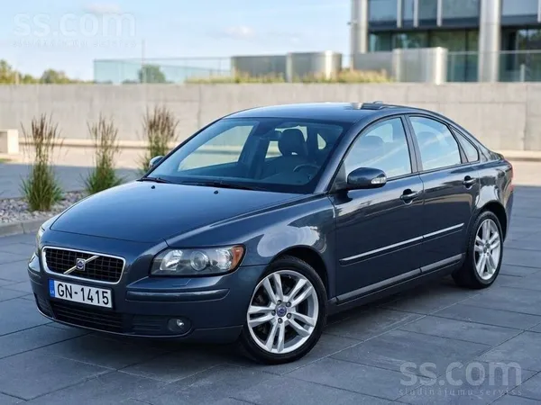 Volvo S40