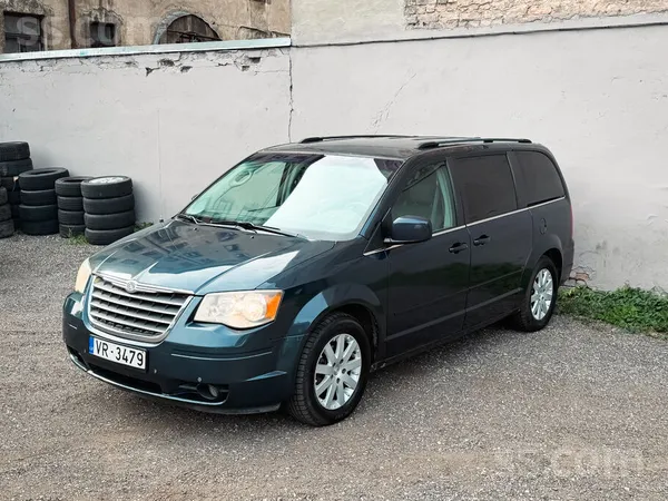 Chrysler Ideālā tehniskā stāvoklī. 7 vietas. Jauna apskate.