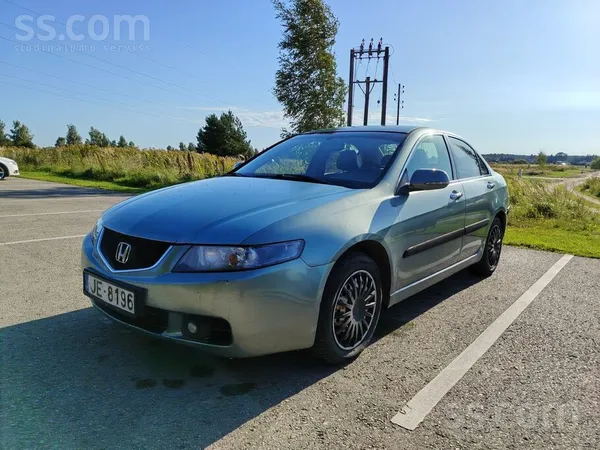 Honda Tiek pārdota Honda Accord 2.2 dīzelis. Ekonomisks,