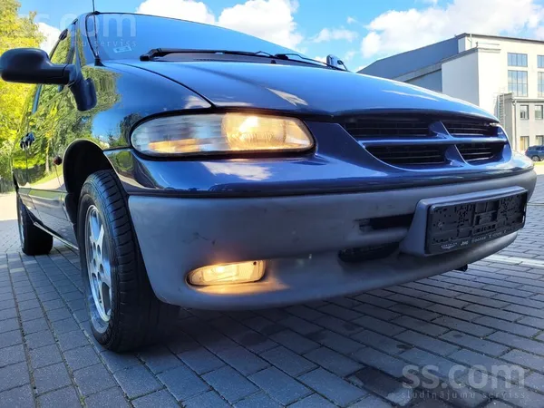 Chrysler Pārdodu Chrysler Voyager 2000. gada, labā tehniskā
