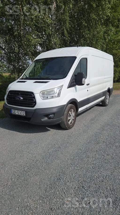 Ford Pārdodu Ford Transit 2015. gada kravas busu. Auto 