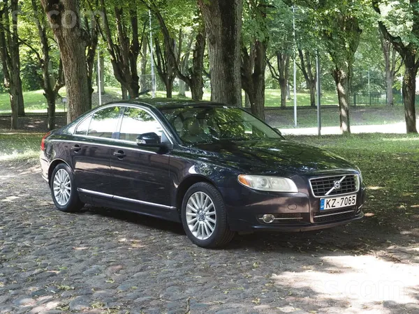 Volvo S80