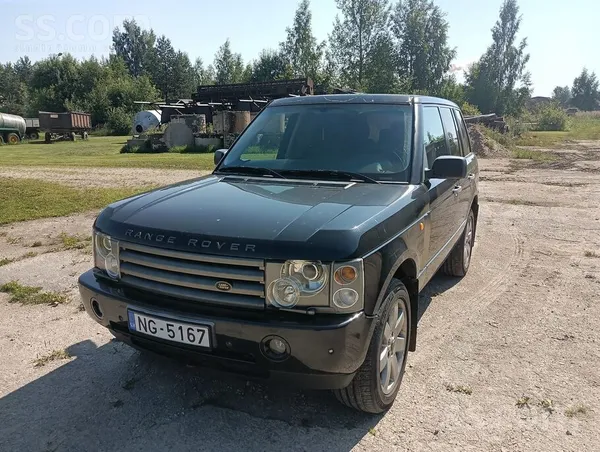 Land-Rover Pārdod sakarā ar cita auto iegādi.