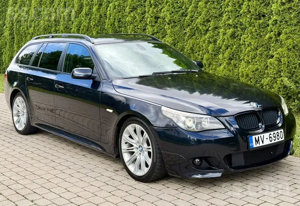 BMW 525
