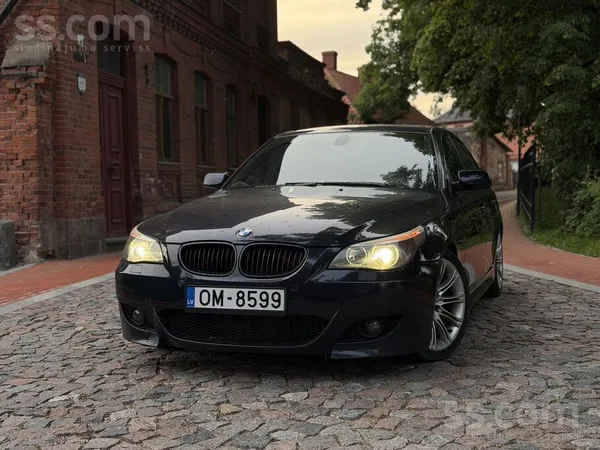 BMW 530