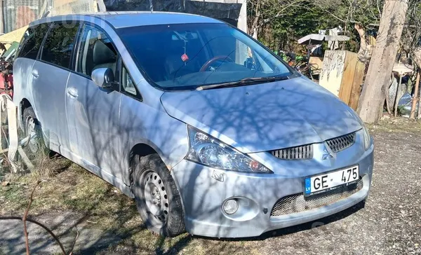 Pardodam automasinu bez tehniskas apskates ka donoru nepiedavajam ka rezerves dalas bet kaveselu cena runajam ...