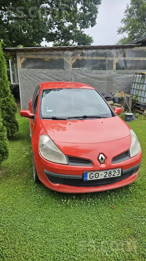 Tehniska beidzas, mašina ļoti ekonomiska , tris litri uz simts kilometriem,