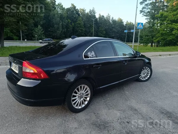 Volvo Pārdod ekonomisku un komfortablu Volvo S80. Auto m