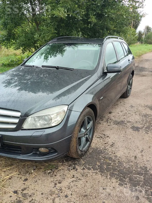 Mercedes Piedāvājums tiem kas grib nopelnīt, daļēji sagatav
