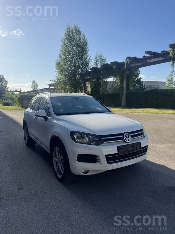 Volkswagen Touareg