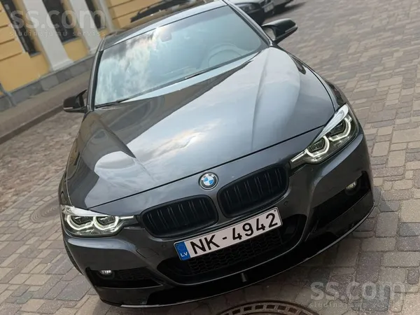 BMW 3 Series, 2012 год. 
Ухоженный и полностью обслуженный автомобиль в отл