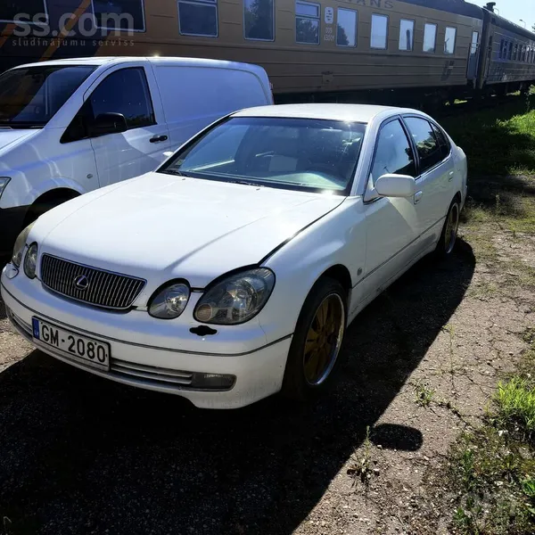 Lexus GS