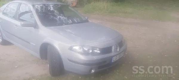 Renault Машина в хорошем техническом состоянии. Не битая.