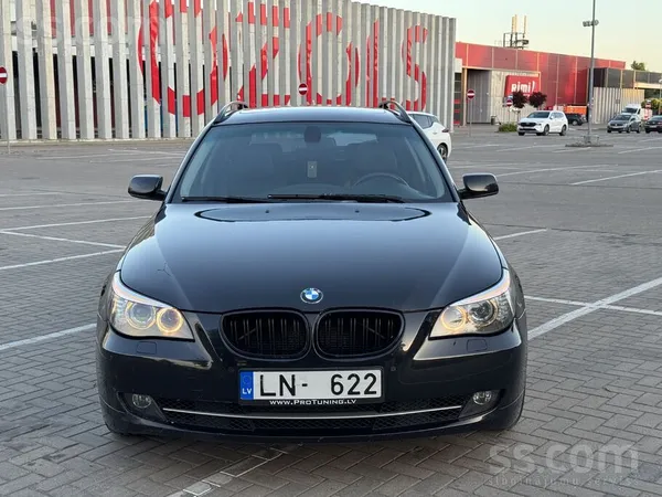 BMW 530