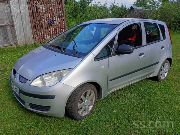 Pārdodu Mitsubishi Colt, cena runājama. Mantots auto , tāpēc neko daudz neva