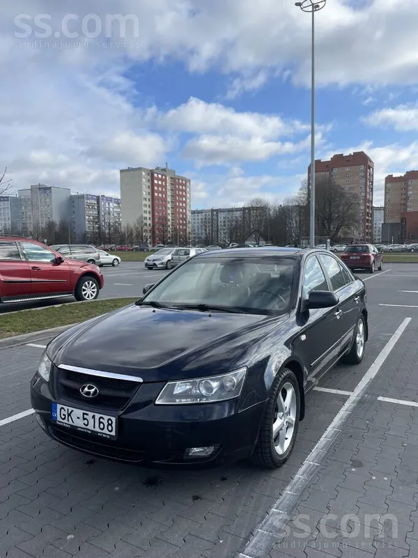 Pārdodu Hyundai Sonata, 3.3 benzīns V6, automātiskā ātrumkārba. Gaišs ādas s