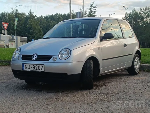 Volkswagen Lupo 2003, 1.4 benzīns, Manuāls, Hečbeks, Pelēks — Latvijā