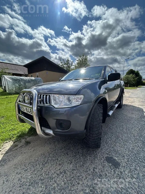 Mitsubishi L 200
