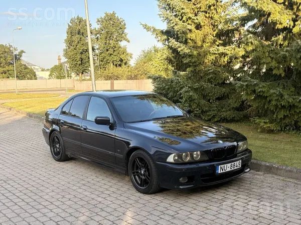 BMW 530