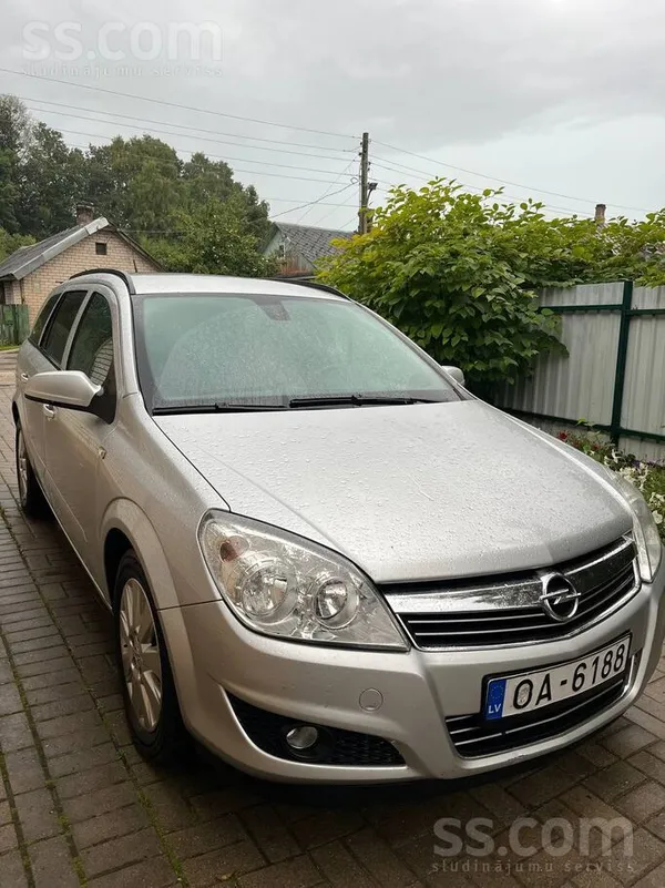 Opel Pārdodu Opel Astra 1.9 tdi 74 kw. Auto labā stāvok